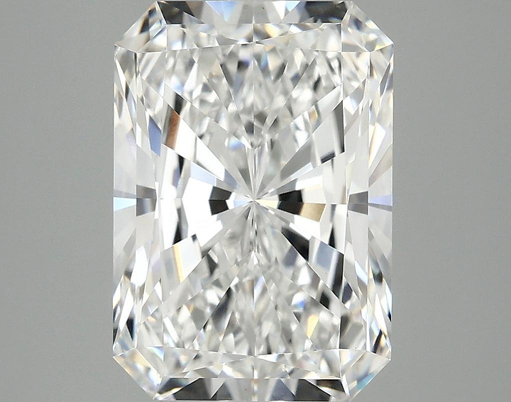 3.7 Carat Radiant Shaped Ideal Cut VVS2 IGI Certified Lab Grown Diamond