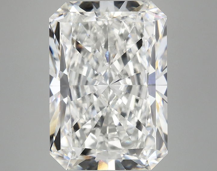 10.6 Carat Radiant Shaped Ideal Cut VVS2 IGI Certified Lab Grown Diamond