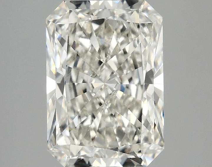 3.1 Carat Radiant Shaped Ideal Cut VVS2 IGI Certified Lab Grown Diamond