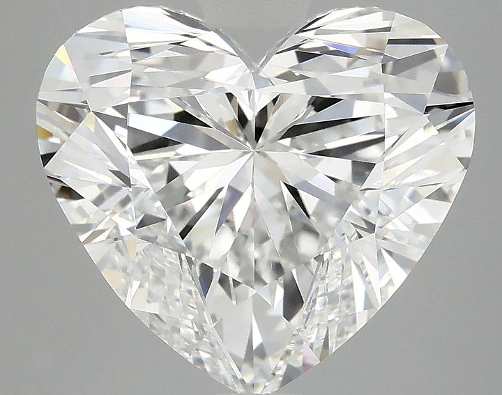 4.87 Carat Heart Shaped Ideal Cut VVS2 IGI Certified Lab Grown Diamond