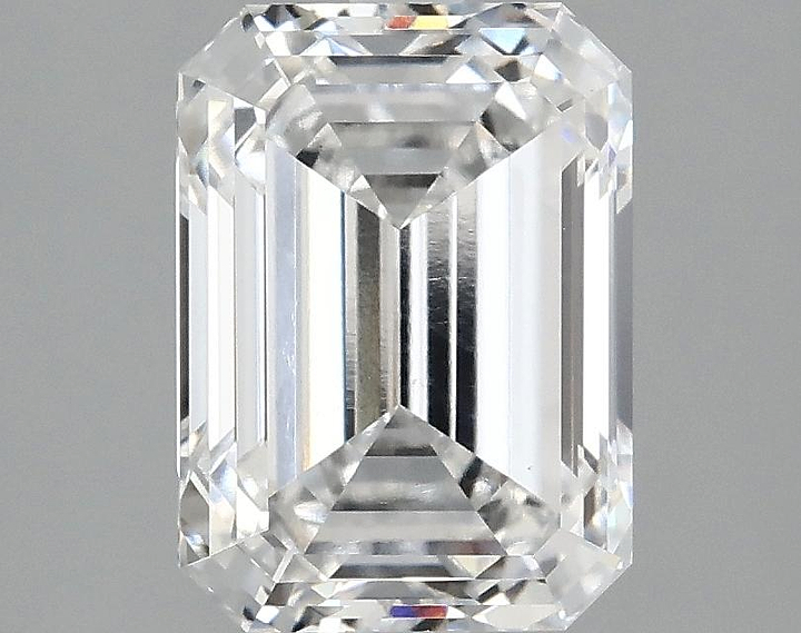 2.57 Carat Emerald Shaped Excellent Cut VS1 IGI Certified Lab Grown Diamond