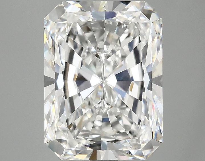 4.1 Carat Radiant Shaped Excellent Cut VVS2 IGI Certified Lab Grown Diamond