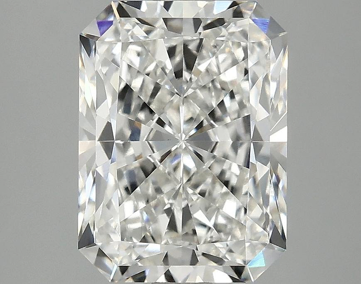 3.04 Carat Radiant Shaped Excellent Cut VVS2 IGI Certified Lab Grown Diamond
