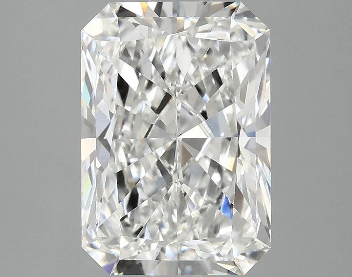 3.09 Carat Radiant Shaped Ideal Cut VVS2 IGI Certified Lab Grown Diamond
