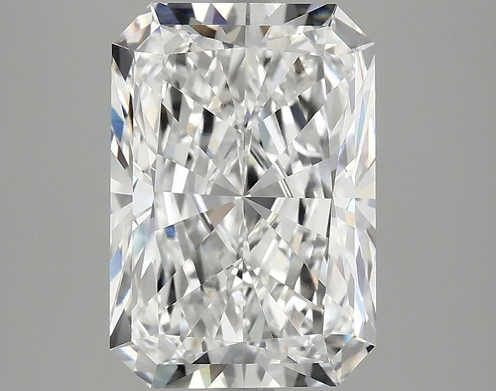 4.03 Carat Radiant Shaped Ideal Cut VVS2 IGI Certified Lab Grown Diamond