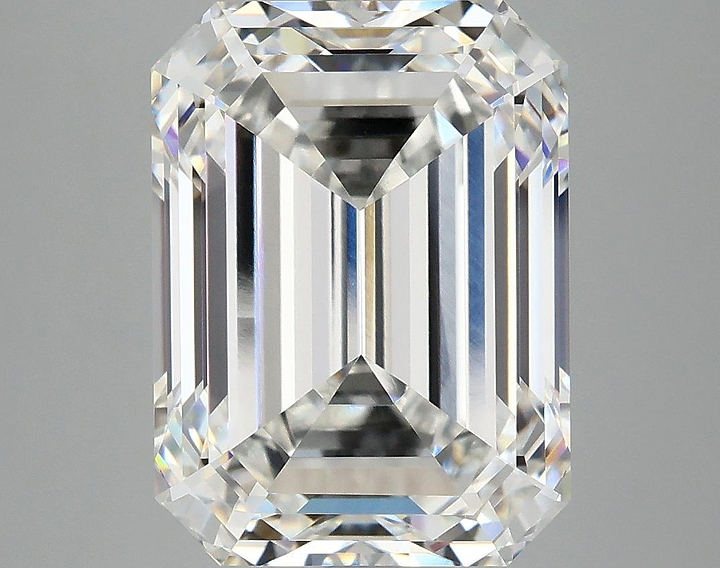 7.15 Carat Emerald Shaped Ideal Cut VS1 IGI Certified Lab Grown Diamond