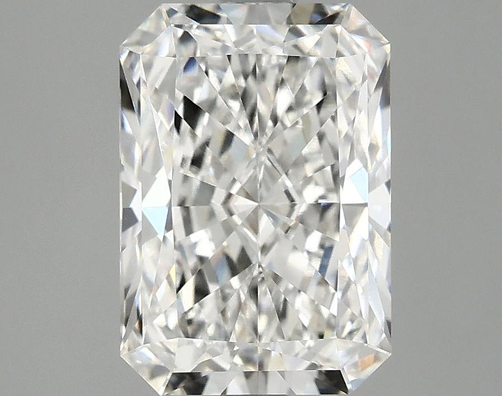 3.04 Carat Radiant Shaped Ideal Cut VVS2 IGI Certified Lab Grown Diamond