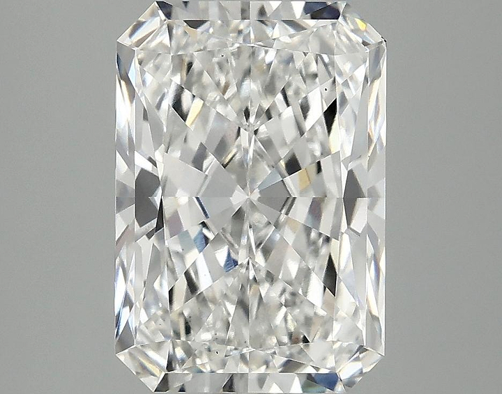 3.45 Carat Radiant Shaped Ideal Cut VS1 IGI Certified Lab Grown Diamond
