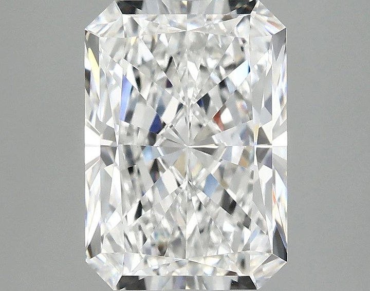 3.07 Carat Radiant Shaped Ideal Cut VS1 IGI Certified Lab Grown Diamond