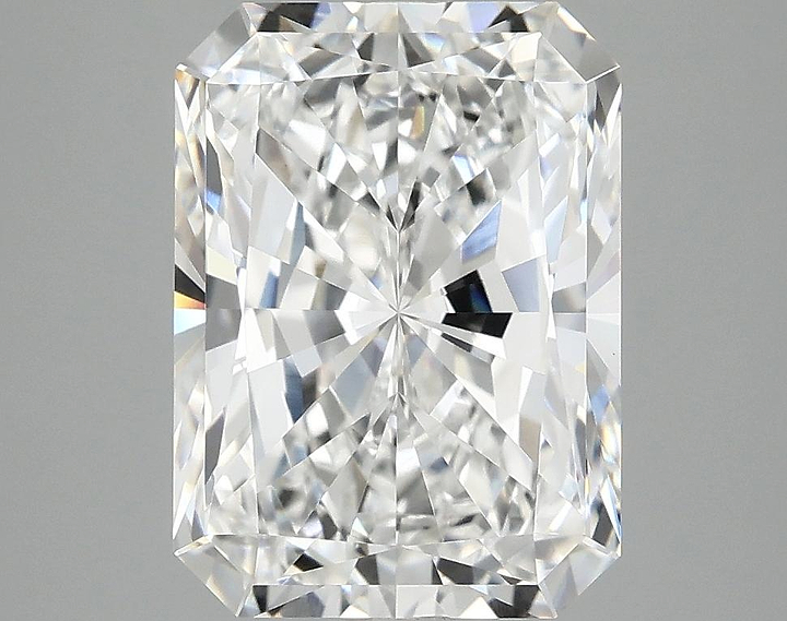 4.09 Carat Radiant Shaped Excellent Cut VVS2 IGI Certified Lab Grown Diamond