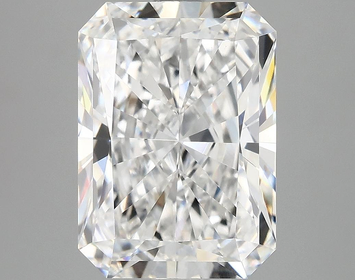 4.19 Carat Radiant Shaped Excellent Cut VVS2 IGI Certified Lab Grown Diamond