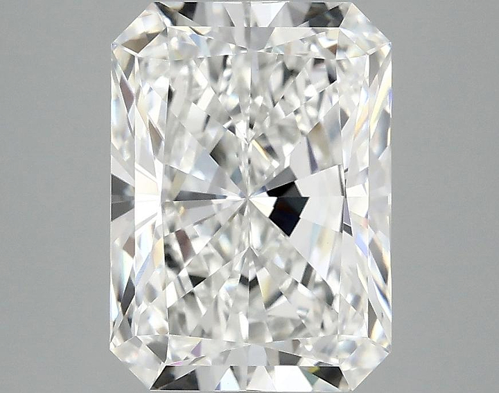 3.09 Carat Radiant Shaped Ideal Cut VVS2 IGI Certified Lab Grown Diamond