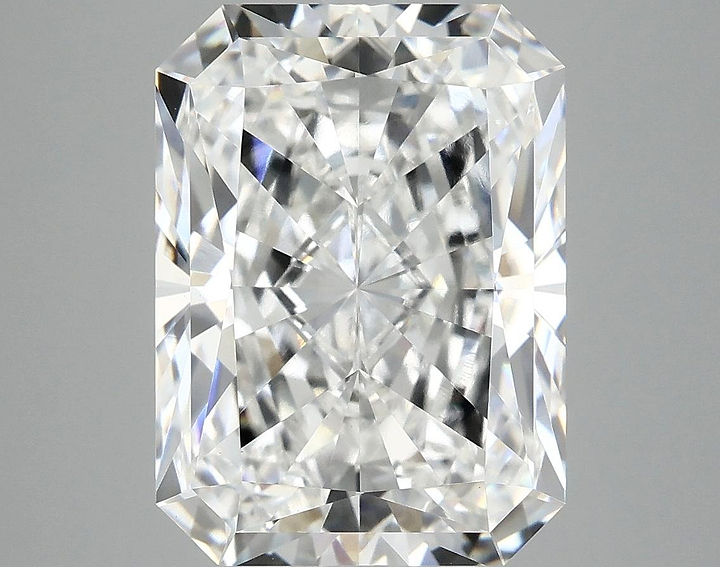 7.13 Carat Radiant Shaped Excellent Cut VVS2 IGI Certified Lab Grown Diamond