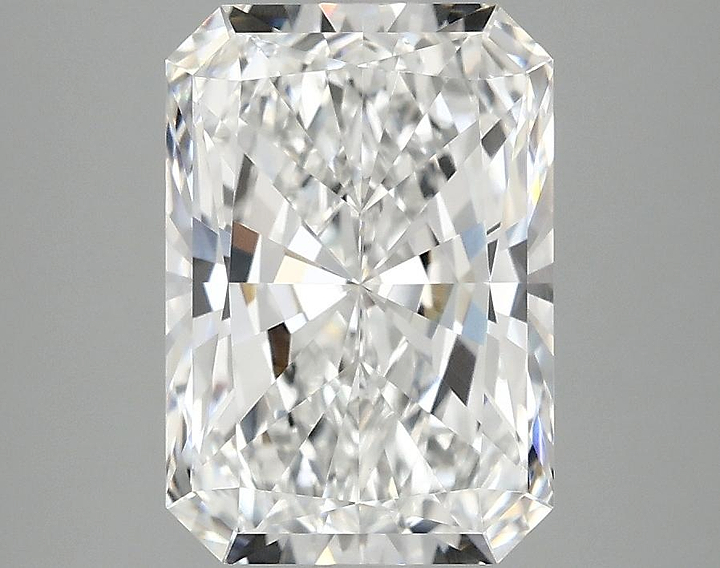 3.05 Carat Radiant Shaped Ideal Cut VVS2 IGI Certified Lab Grown Diamond