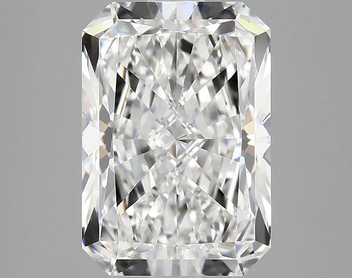 3.05 Carat Radiant Shaped Ideal Cut VS1 IGI Certified Lab Grown Diamond