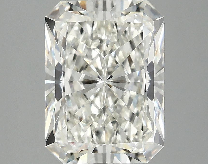 3.08 Carat Radiant Shaped Excellent Cut VVS2 IGI Certified Lab Grown Diamond