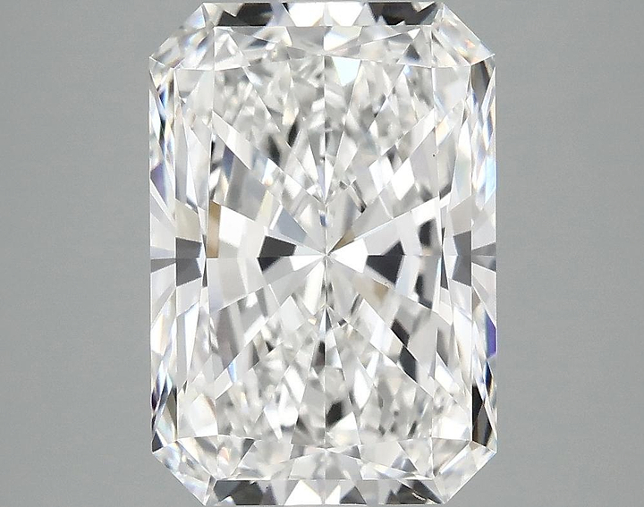4.01 Carat Radiant Shaped Ideal Cut VVS2 IGI Certified Lab Grown Diamond