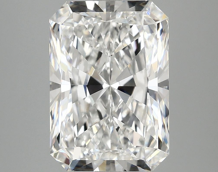4.07 Carat Radiant Shaped Ideal Cut VVS2 IGI Certified Lab Grown Diamond