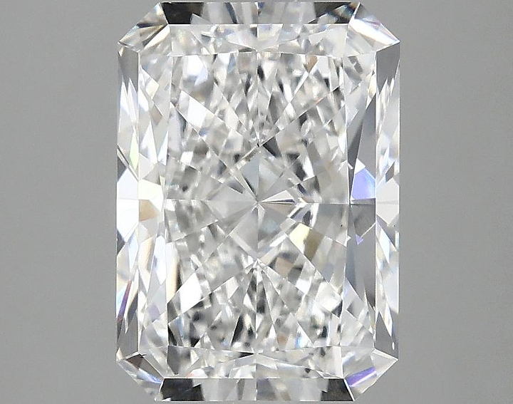 2.9 Carat Radiant Shaped Ideal Cut VS2 IGI Certified Lab Grown Diamond