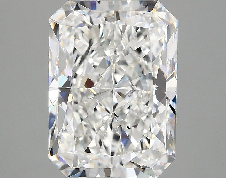 3.16 Carat Radiant Shaped Excellent Cut VS2 IGI Certified Lab Grown Diamond