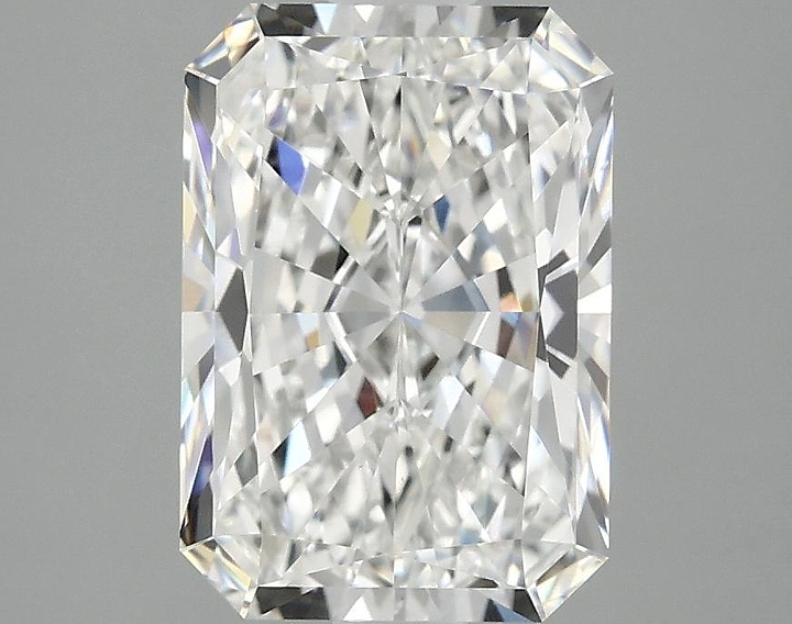 2.88 Carat Radiant Shaped Ideal Cut VS2 IGI Certified Lab Grown Diamond