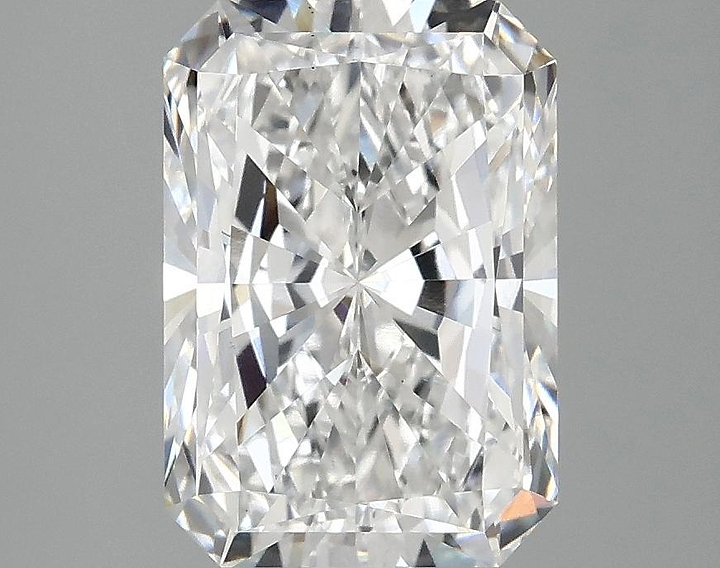3.03 Carat Radiant Shaped Ideal Cut VS1 IGI Certified Lab Grown Diamond