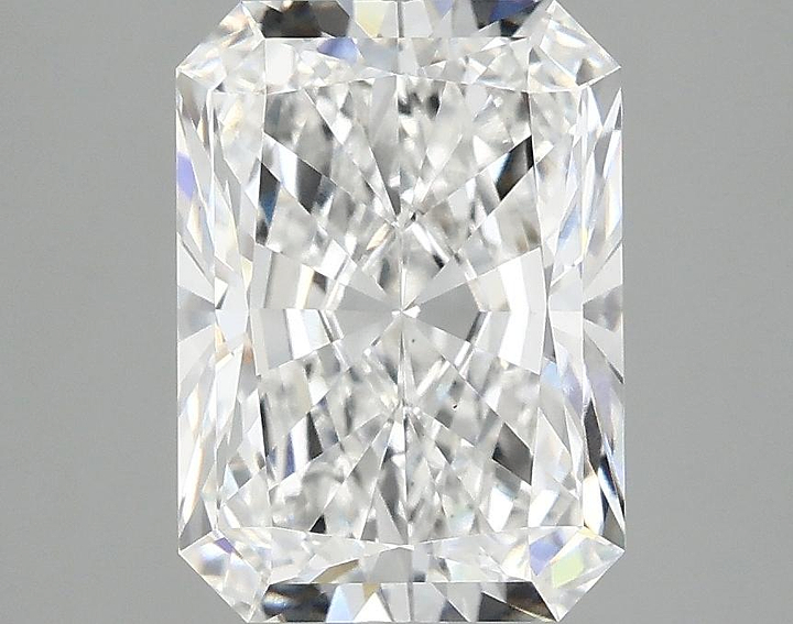 3.08 Carat Radiant Shaped Excellent Cut VS1 IGI Certified Lab Grown Diamond