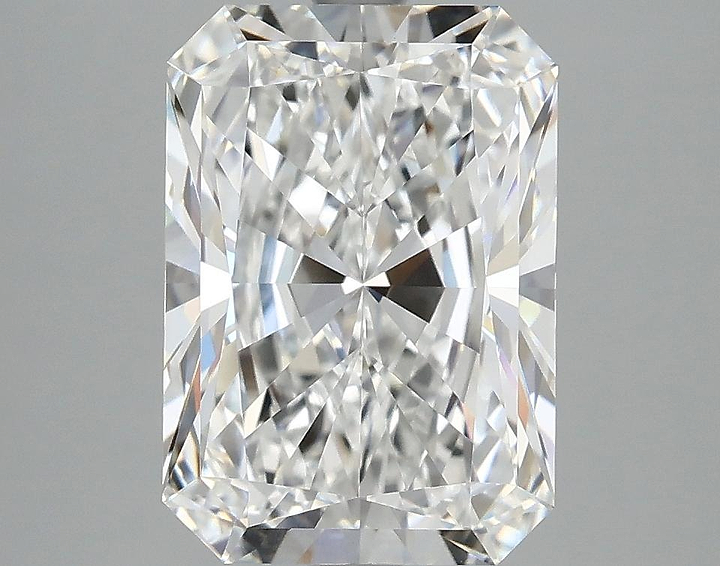 3.9 Carat Radiant Shaped Ideal Cut VVS2 IGI Certified Lab Grown Diamond