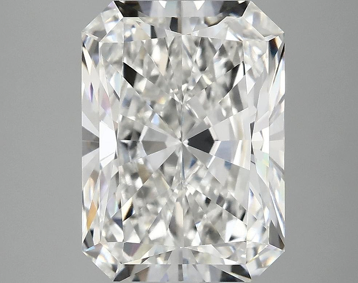 4.66 Carat Radiant Shaped Excellent Cut VS1 IGI Certified Lab Grown Diamond
