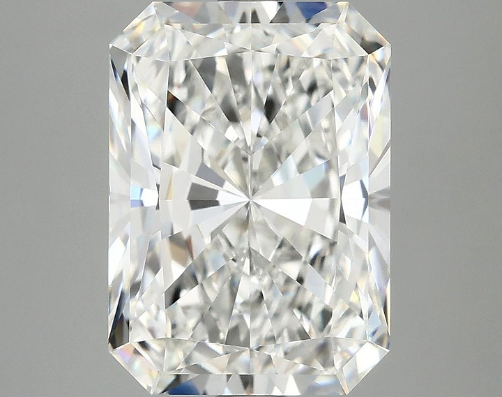 4.04 Carat Radiant Shaped Ideal Cut VVS2 IGI Certified Lab Grown Diamond