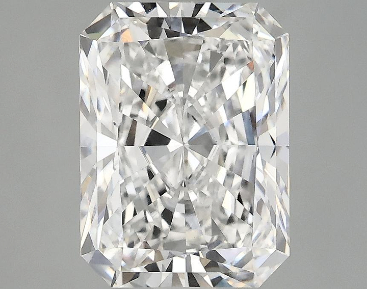 3.02 Carat Radiant Shaped Excellent Cut VVS2 IGI Certified Lab Grown Diamond