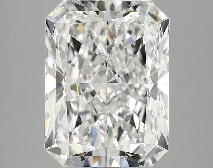 4.05 Carat Radiant Shaped Excellent Cut VVS2 IGI Certified Lab Grown Diamond
