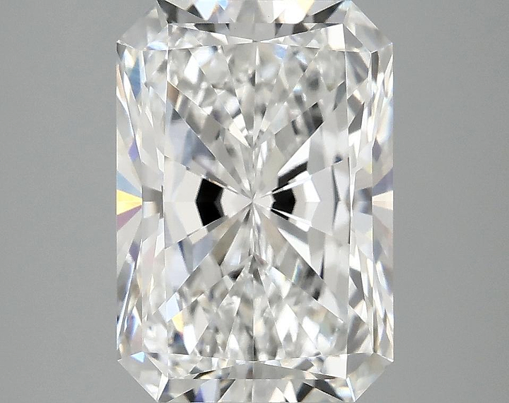 4.03 Carat Radiant Shaped Ideal Cut VVS2 IGI Certified Lab Grown Diamond