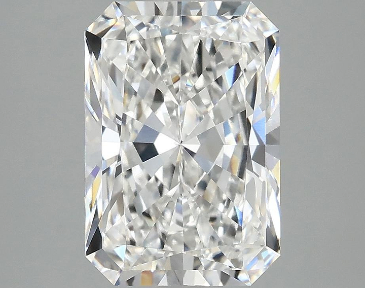 3.06 Carat Radiant Shaped Ideal Cut VVS2 IGI Certified Lab Grown Diamond