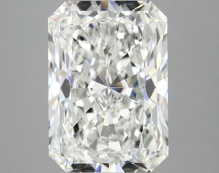 3.94 Carat Radiant Shaped Ideal Cut VS1 IGI Certified Lab Grown Diamond