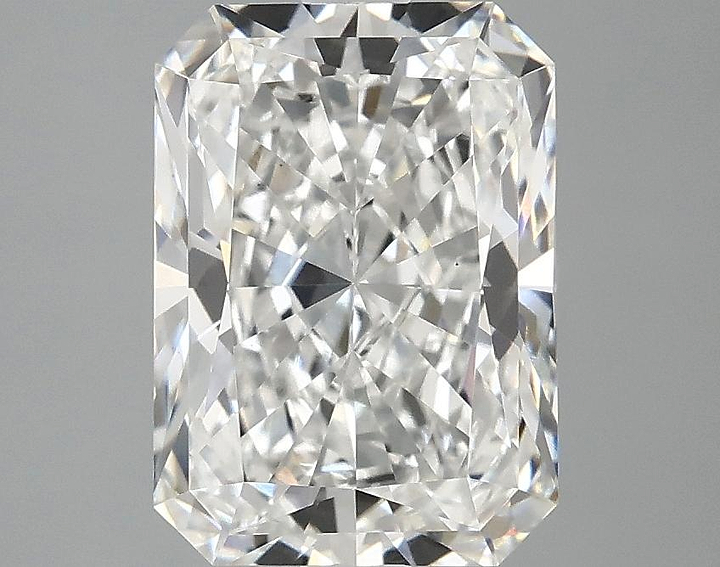 2.9 Carat Radiant Shaped Excellent Cut VS1 IGI Certified Lab Grown Diamond