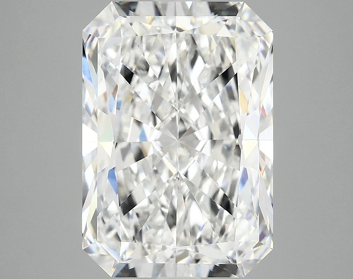 4.98 Carat Radiant Shaped Ideal Cut VVS2 IGI Certified Lab Grown Diamond