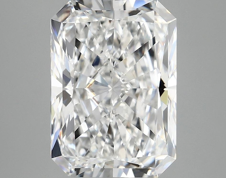 4.03 Carat Radiant Shaped Ideal Cut VVS2 IGI Certified Lab Grown Diamond