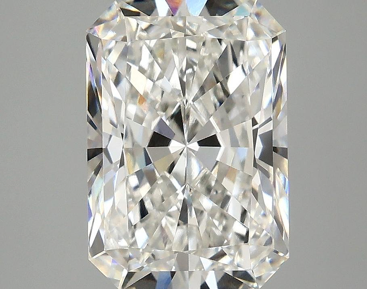 3.07 Carat Radiant Shaped Ideal Cut VVS2 IGI Certified Lab Grown Diamond