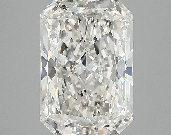 3.1 Carat Radiant Shaped Ideal Cut VVS2 IGI Certified Lab Grown Diamond