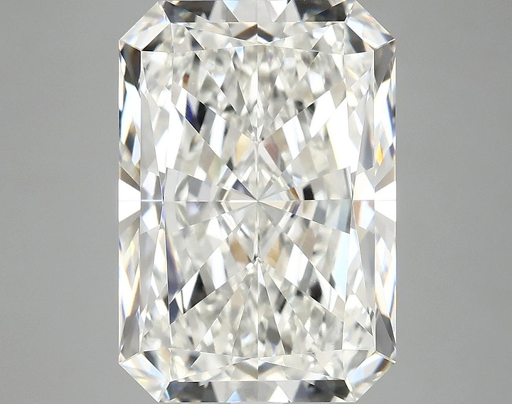 7.8 Carat Radiant Shaped Ideal Cut VVS2 IGI Certified Lab Grown Diamond