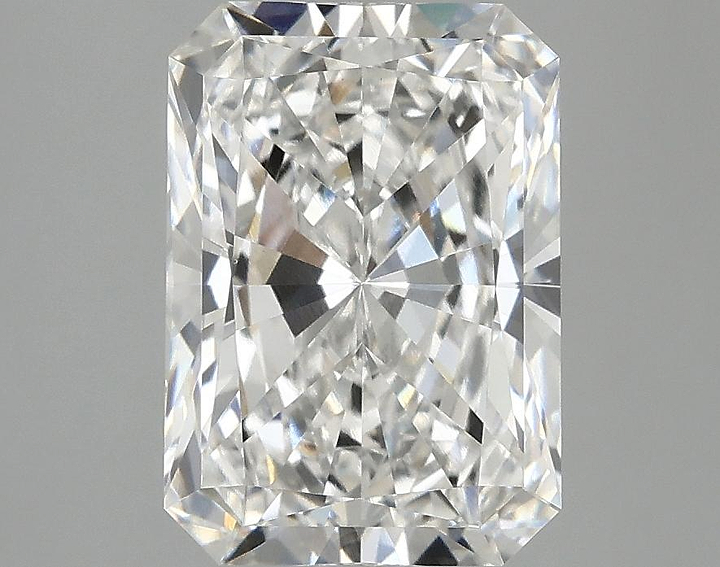 3.01 Carat Radiant Shaped Ideal Cut VVS2 IGI Certified Lab Grown Diamond