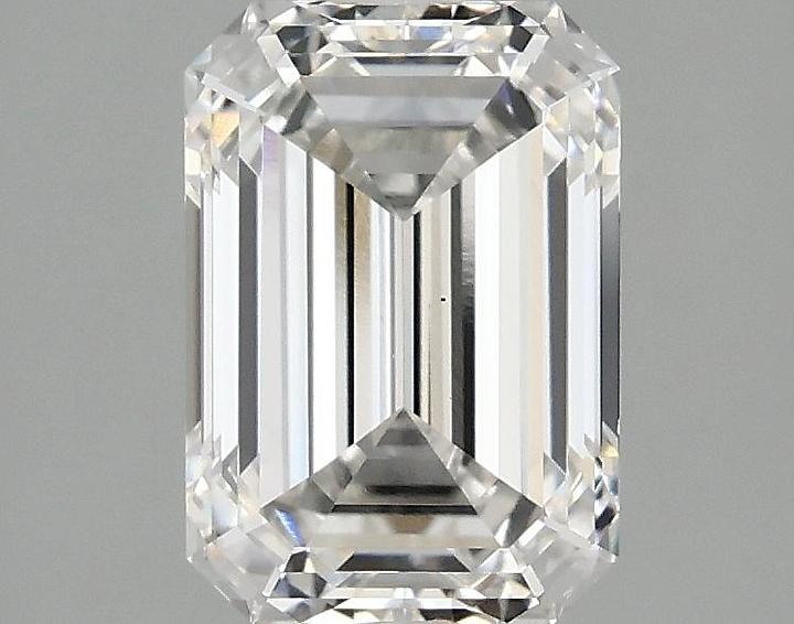 2.0 Carat Emerald Shaped Ideal Cut VS1 IGI Certified Lab Grown Diamond