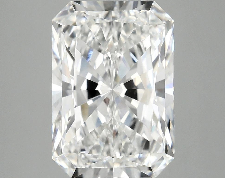 4.09 Carat Radiant Shaped Ideal Cut VVS2 IGI Certified Lab Grown Diamond