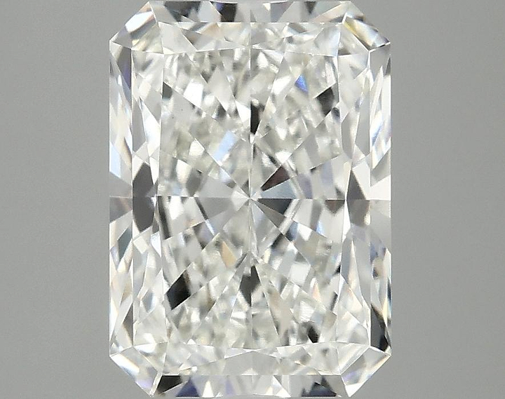 3.08 Carat Radiant Shaped Ideal Cut VVS2 IGI Certified Lab Grown Diamond