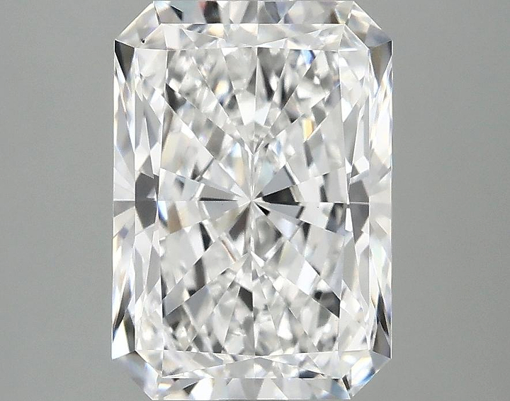 3.04 Carat Radiant Shaped Ideal Cut VS1 IGI Certified Lab Grown Diamond