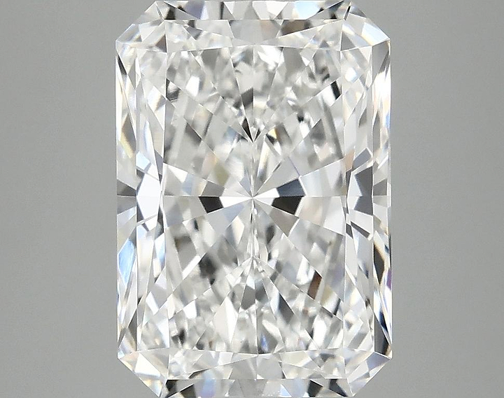 4.05 Carat Radiant Shaped Ideal Cut VVS2 IGI Certified Lab Grown Diamond