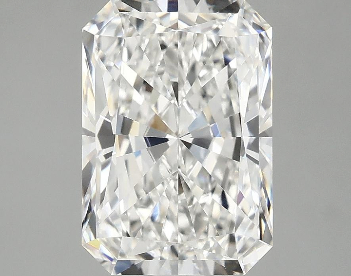 3.04 Carat Radiant Shaped Ideal Cut VS1 IGI Certified Lab Grown Diamond