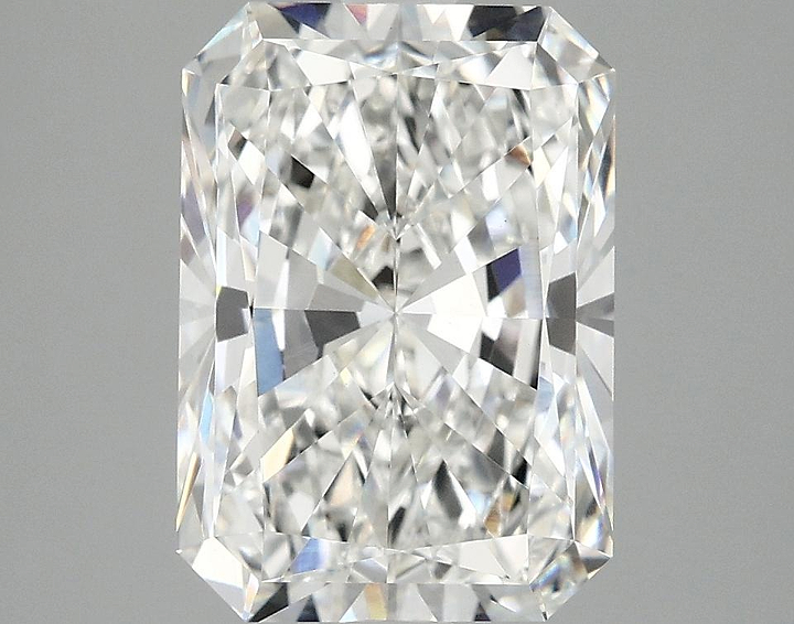 4.01 Carat Radiant Shaped Ideal Cut VVS2 IGI Certified Lab Grown Diamond