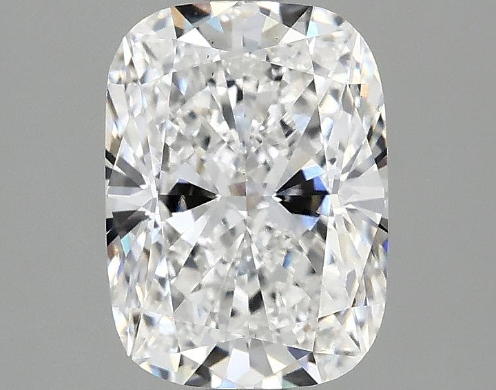 2.01 Carat Cushion Shaped Excellent Cut VS2 IGI Certified Lab Grown Diamond